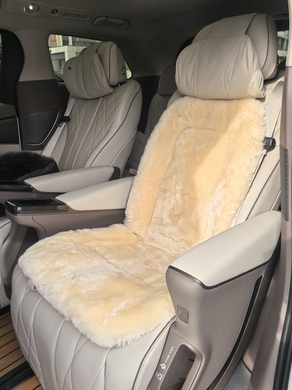 Faux Fur Sheepskin Rug
