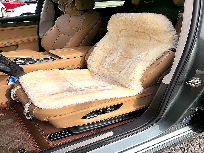 Premium White Sheepskin Rug