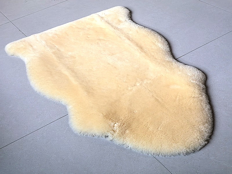Sheepskin Pet Toy with Natural Cotton Rope